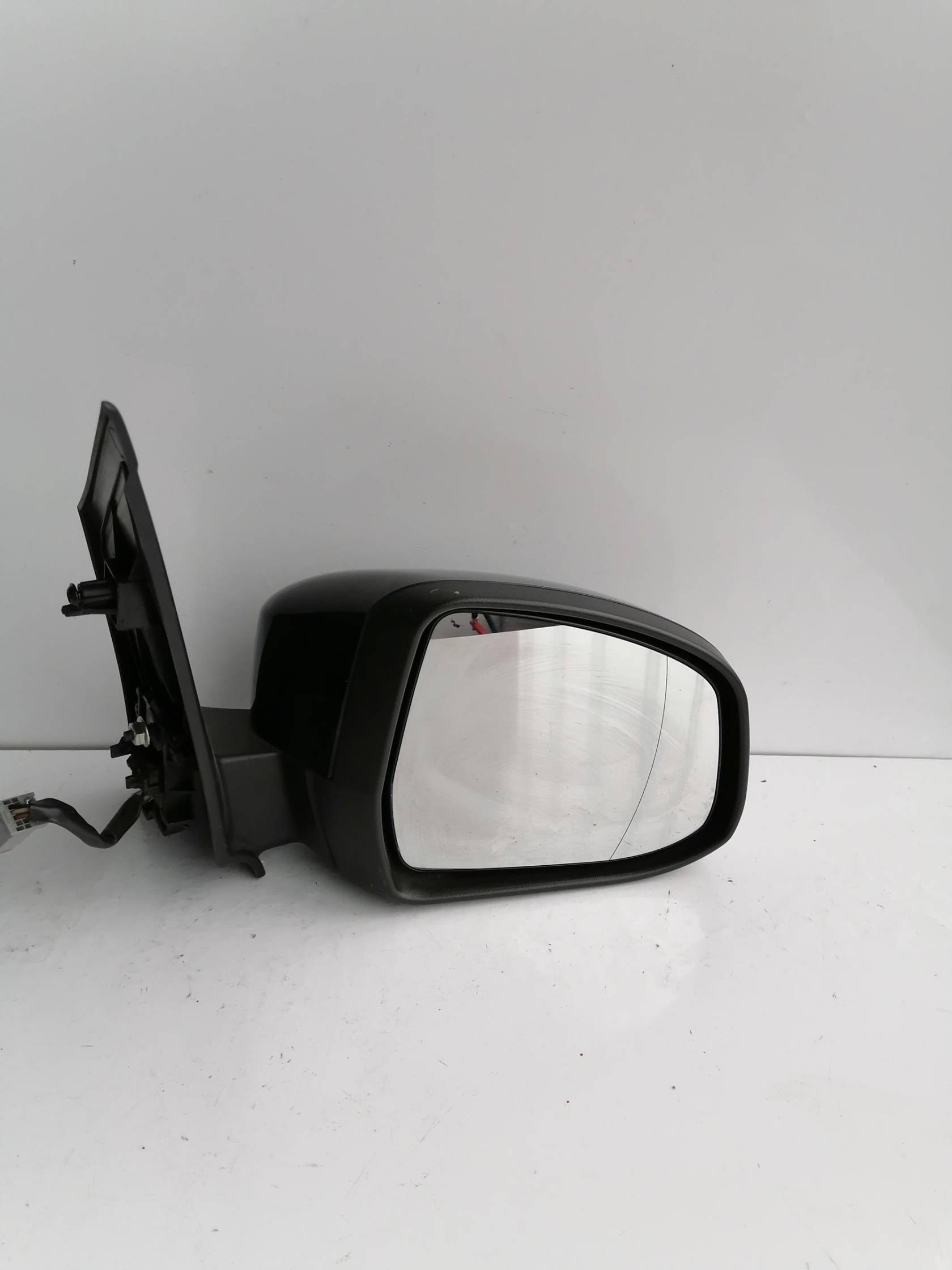 Retrovisore est. regolaz. elettr. dx.